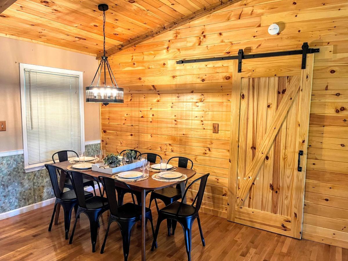 Ole Smoky Bnb - Game Room, Hot Tub, Mtn Views! Pigeon Forge Εξωτερικό φωτογραφία