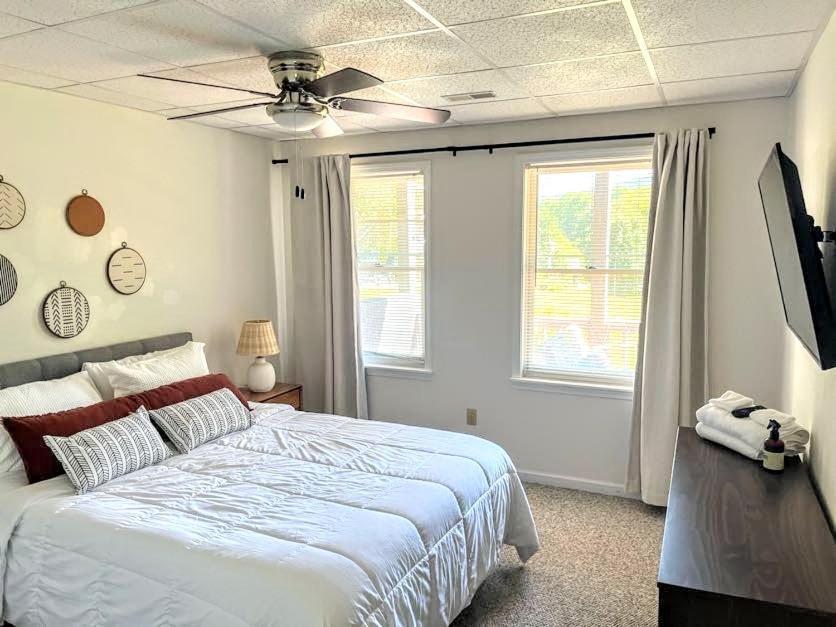 Ole Smoky Bnb - Game Room, Hot Tub, Mtn Views! Pigeon Forge Εξωτερικό φωτογραφία
