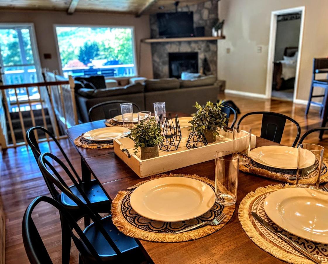 Ole Smoky Bnb - Game Room, Hot Tub, Mtn Views! Pigeon Forge Εξωτερικό φωτογραφία